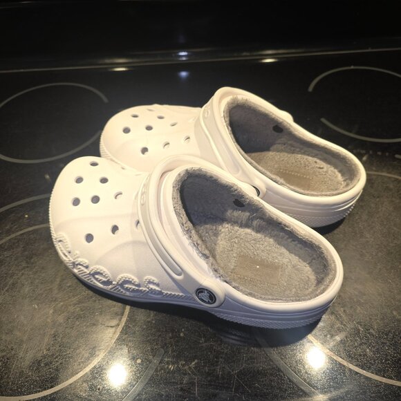 Fur lined crocs - Picture 3 of 3